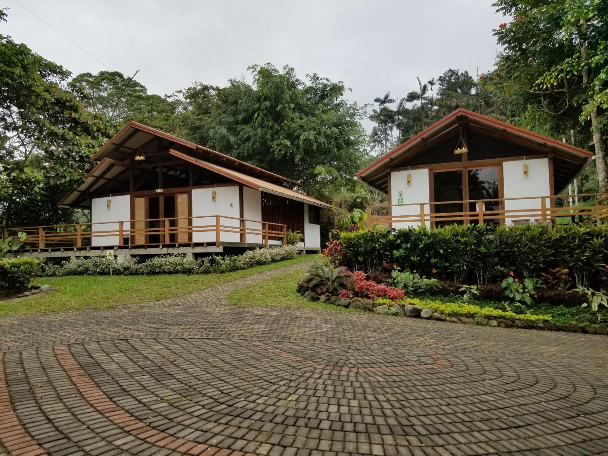 Cielo Verde Lodge Mashpi Exterior photo